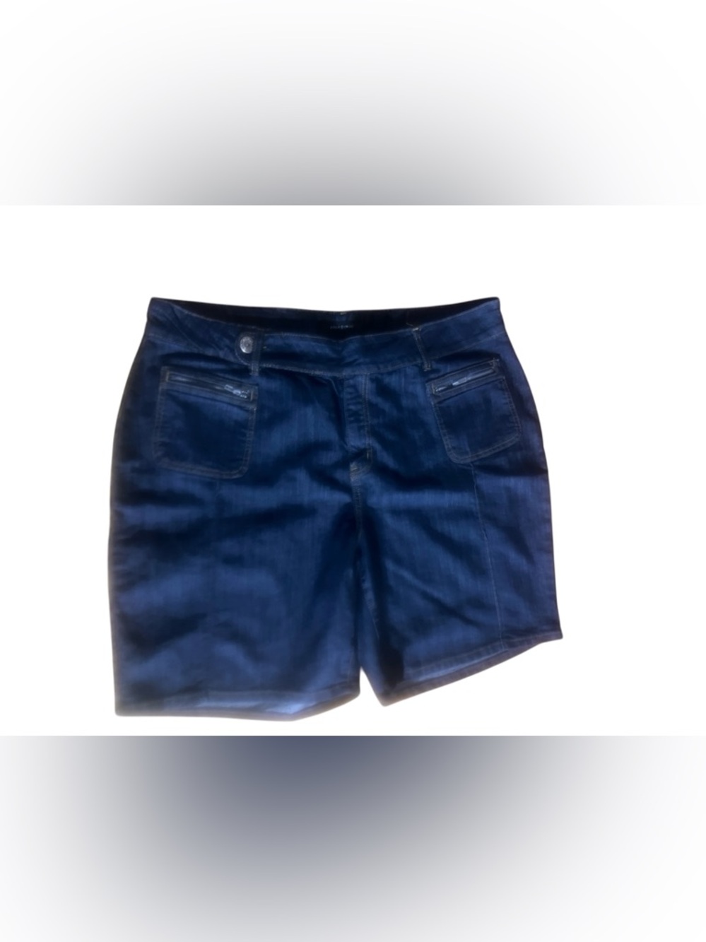 BNWT ASHLEY STEWART DARK WASH CUTE BUTTON AND ZIPPER Bermuda DENIM Shorts SZ 22w